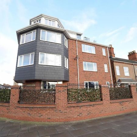 Spacious 2 Bedroom Apartment Cleethorpes Extérieur photo