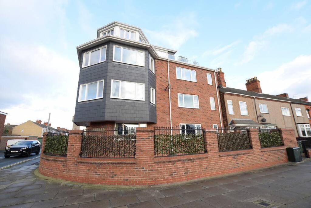 Spacious 2 Bedroom Apartment Cleethorpes Extérieur photo