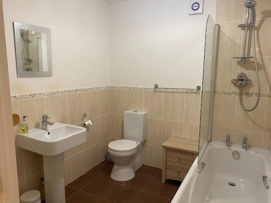 Spacious 2 Bedroom Apartment Cleethorpes Extérieur photo