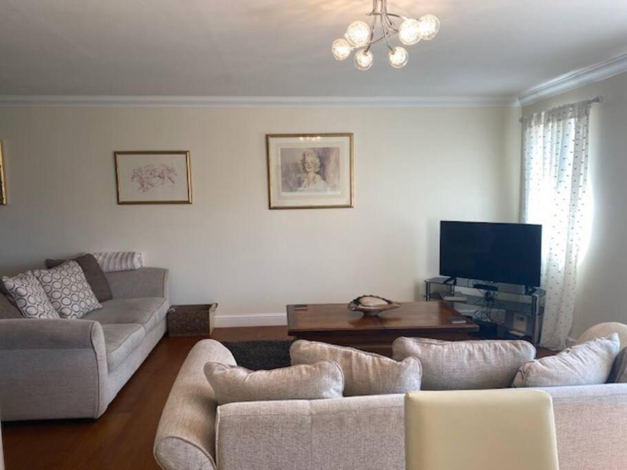 Spacious 2 Bedroom Apartment Cleethorpes Extérieur photo