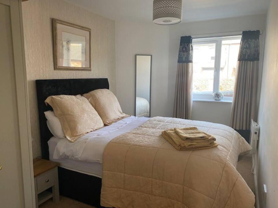 Spacious 2 Bedroom Apartment Cleethorpes Extérieur photo